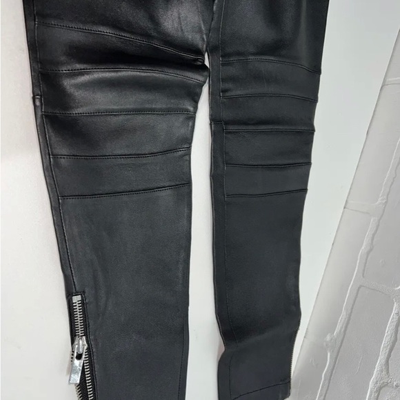 Elizabeth and James Pull on Leather Pants - Picture 3 of 5